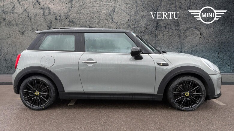 MINI Hatchback 1.5 Cooper Exclusive II 5dr Auto Petrol Hatchback